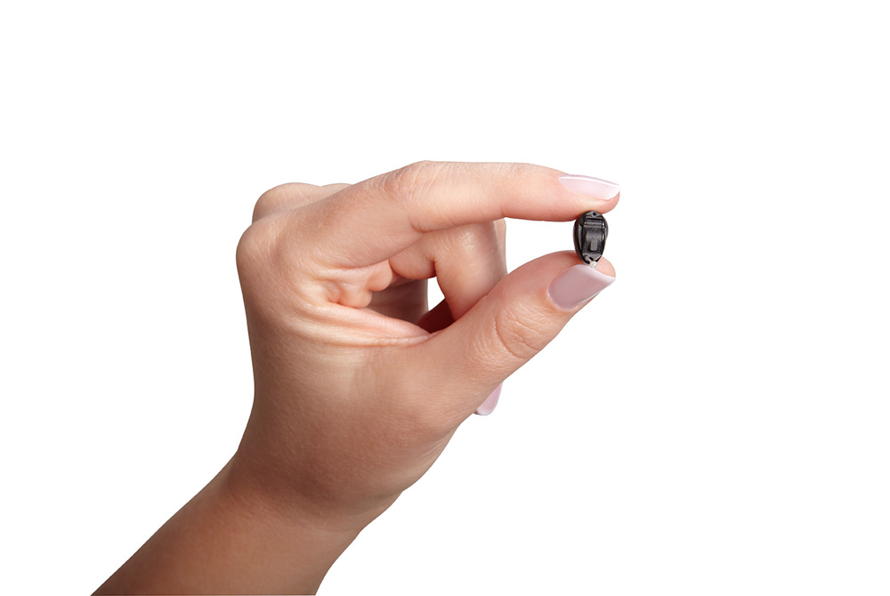 invisible-in-canal (iic) hearing aid