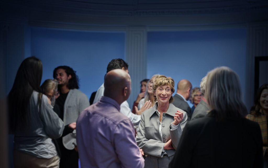 signia pure bct group conversations